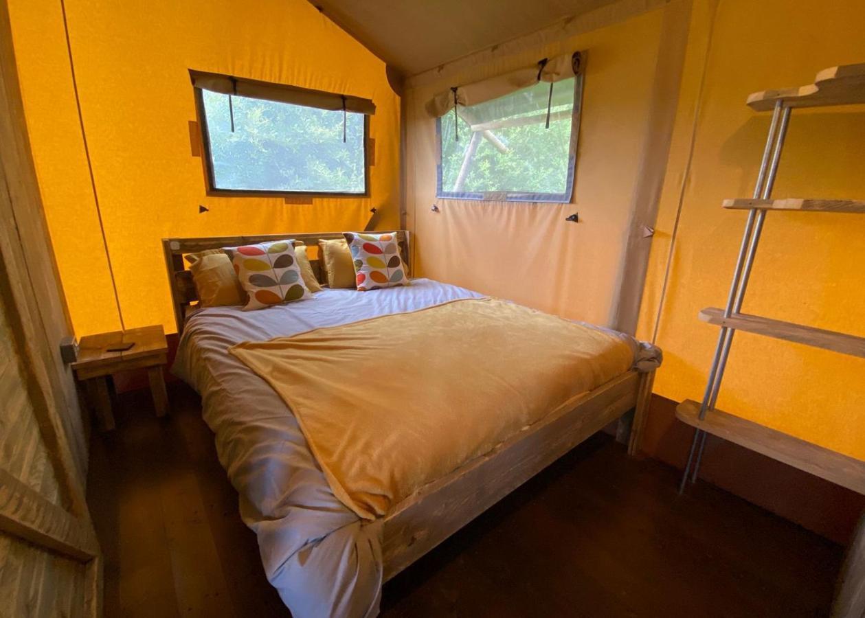 Florence Springs Glamping Gumfreston Экстерьер фото