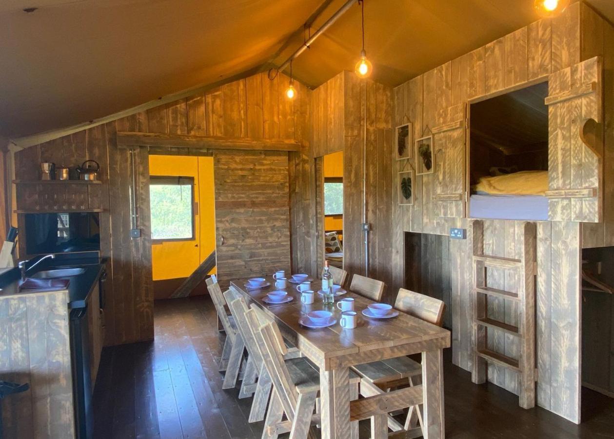 Florence Springs Glamping Gumfreston Экстерьер фото
