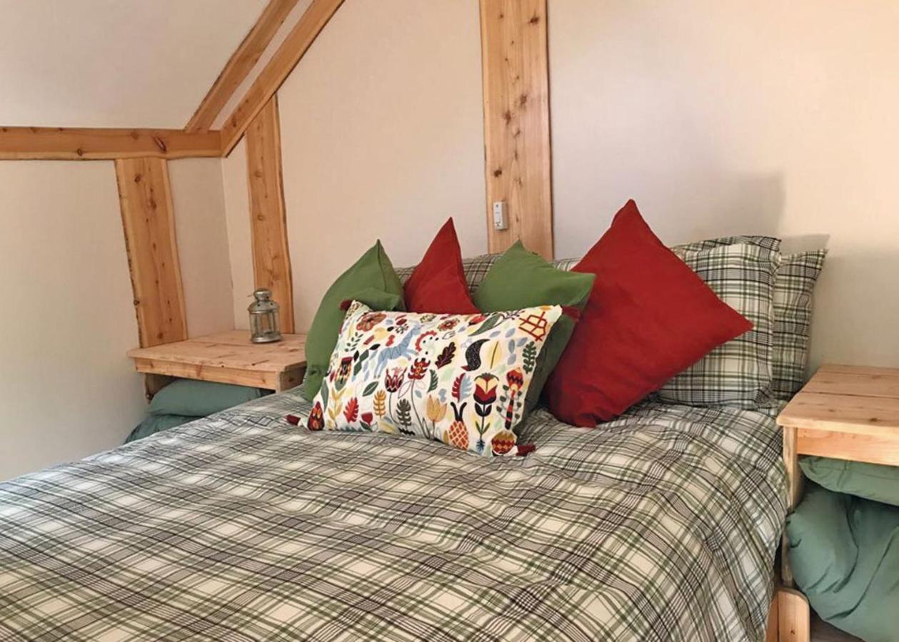 Florence Springs Glamping Gumfreston Экстерьер фото